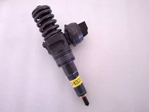 Boquilla inyectora diésel VW Touareg 7L 2.5 TDI 070130073N - Imagen 1 de 8