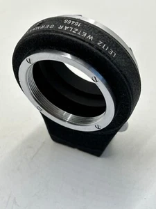 Leica OUBIO 16466 lens adaper used nice mo box - Picture 1 of 4