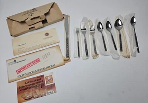 Oneida Spanish Court 1881 Rogers Stainless Flatware Lot of 8 Pieces Vintage NOS - Picture 1 of 19