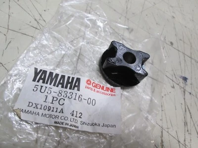 YAMAHA OEM NUEVO COLLAR DE LUZ DE SEÑAL INTERMITENTE DELANTERO - XS400S XS650S XL850L XL1100L Foto 1 de 2