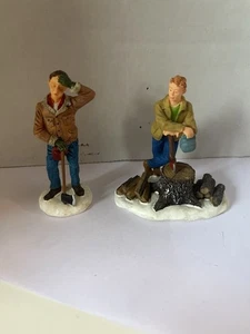 Lemax Christmas Village Town Loggers Men Chopping Wood Taking A Break Figures - Picture 1 of 1