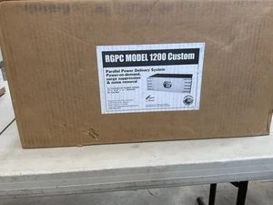 Richard Gray's Power Company  Model 1200 Custom Black AC Power Conditioner NIB!! - Picture 1 of 5