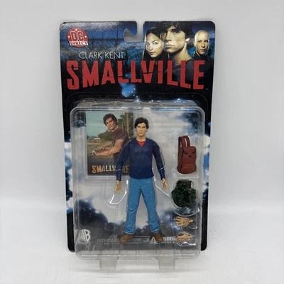 DC Direct - Superman Smallville TV Series - Clark Kent Action Figure - Image 1 of 4