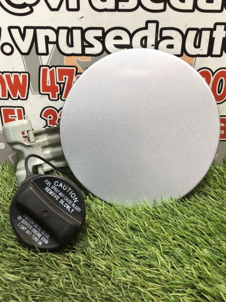 ✅ 2020 MITSUBISHI MIRAGE Fuel Tank Door OEM - Image 1 of 3