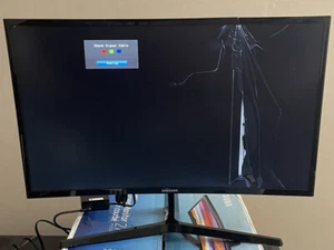 Samsung 27" CF396 gebogener Monitor FHD LED VGA HDMI 60hz 4ms AMD FREESYNC... - Bild 1 von 3