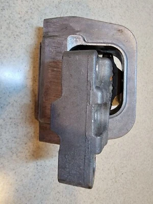 VOLKSWAGEN JETTA 2019-2023 1,4 L MONTAJE MOTOR DERECHO 5Q0199262 BM Foto 1 de 4