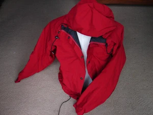 Eastern Mountain Sport Outerwear Gore Tex Hooded Jacket Womens Sz Large Red - Picture 1 of 3