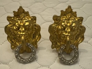 Vtg Lion Head Earrings Doorknocker Clip On Matte Gold Silver 1.5” - Picture 1 of 4