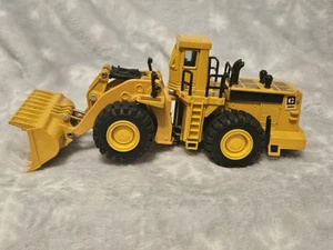 Shinsei Cat 992C Wheel Loader 1/75 Scale Diecast No 601 Caterpillar - Picture 1 of 11