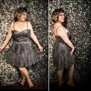 Large Party Dress - Picture 1 of 2