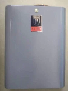 Johnson Controls P15AK-6 Fan Speed Control  - Picture 1 of 2