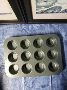 Sartén antiadherente profesional metálica Chicago de 12 tazas, 15,75 pulgadas por 11 pulgadas - Imagen 1 de 9