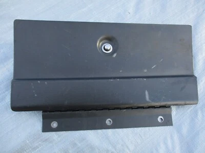 1971-1973 Ford Mustang Cougar перчаточный ящик двери с петлей, защелкой, отделка кольцо 71-73 - Изображение 1 из 4