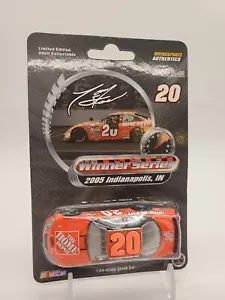 2006 Action Winners Series 1/64 Tony Stewart #20 Home Depot - Picture 1 of 4