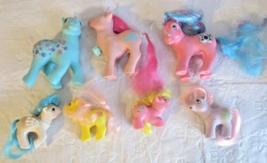 7 Vintage My Little Pony lot & Accessories from 1980's Hasbro - Picture 1 of 21