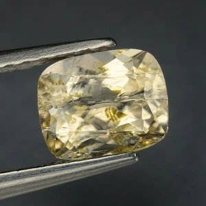 1.02Ct Top Perfect Cushion 6.1x5 MM 100% Natural Yellow Brazilian Imperial Topaz - Picture 1 of 5