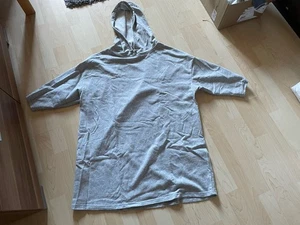 Kapuzenlongshirt Gr. L - Bild 1 von 1