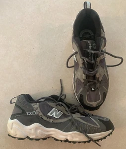 New Balance All Terrain Womens Shoes Size 7.5 Gray Running Sneakers 470 CW470BS - Picture 1 of 5