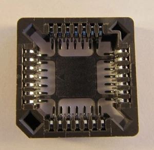 27 Stück SCOTT PLCC Sockel 28polig für SMD Montage LDL28SMO455 (AE29/5027) - Picture 1 of 2