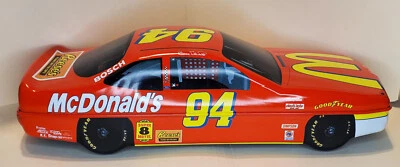 NASCAR Bill Elliot 94 McDonalds Reese’s Car Tin Box Bosch GoodYear Pinnacle Card Foto 1 de 4