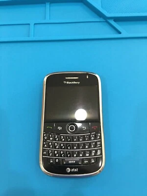 BlackBerry Bold 9000 - USADO, PARA REPUESTOS - Negro (AT&T) (PRD-12528-103) Foto 1 de 4