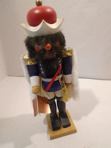 HOLZKUNST CHRISTIAN ULBRICHT NUTCRACKER King BAVARIA GERMANY Handmade - Picture 1 of 7