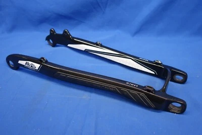 New 2013 Trek Remedy 9.8 26" Carbon Full Suspension Seat Stay Rear Triangle Part - Image 1 of 4