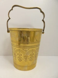 VINTAGE SILVER PLATED QUALITY ICE BUCKETENGRAVED DECORATION - Picture 1 of 11