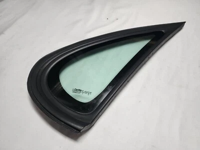 2000 - 2007 Ford Taurus Passengers (RIGHT REAR) Quarter Glass (OEM)  - Image 1 of 4