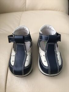 Crocodilino Boy Size 20 Euro=4.5 US Navy/White Genuine Leather Toddler Shoes
