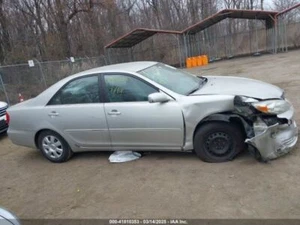 Chassis ECM Under Console Without Side SRS Fits 02-03 CAMRY 2917463 - Picture 1 of 14