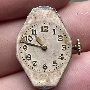 VTG Waltham Watch Co. 9 Jewels Face And Movement 28503954 PARTS - Picture 1 of 8