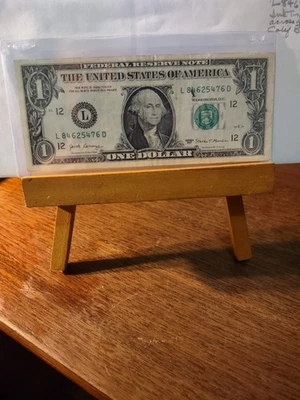 Error 2017 $1 Fed Note heavy ink smear on serial # L84625476D money currency - Image 1 of 2