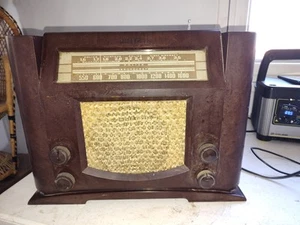 PHILCO Bakelite Table Top Battery Vacuum Tube Radio For Parts Police Night Plane - Picture 1 of 20