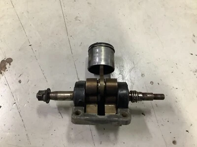 POULAN 2075 CHAINSAW CRANKSHAFT CRANK - Image 1 of 2