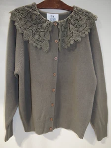 C12 NEU Together Damen M Lammwolle Cardigan Pullover Grün Strick Spitzenkragen Oberteil - Bild 1 von 8