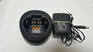 Motorola NTN8831A Rapid Charger With Power Supply Used - Picture 1 of 4