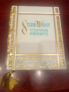 NEW Disney Classic Princess Snow White StoryBook Journal Notebook - Picture 1 of 5