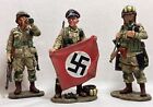 King And Country DD073 The Souvenir Hunters (Retired) MIB
