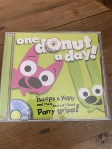 Hoops & YoYo and Parry Gripp - One Donut a Day! (2007 Oglio/Hallmark) - Foto 1 di 13
