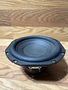 Samsung PS-WE450 WiFi Wireless Aktiv Subwoofer - Nur Lautsprecher - Getestet - Bild 1 von 7