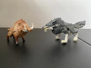 Fortnite WOLF And BOAR Beast Battles Wildlife Pack 5.5" Long Jazwares Figure - Picture 1 of 5