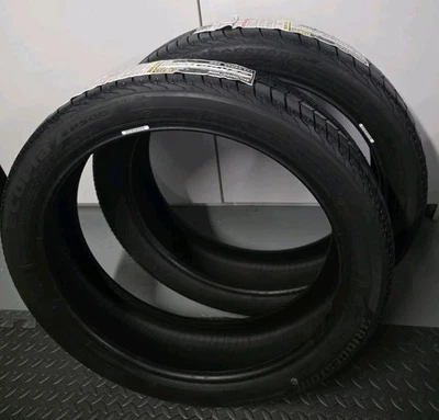 Tire Bridgestone Ecopia EP500 155/60R20 80Q Foto 1 de 4