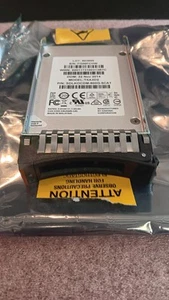 800GB SAS SSD TXA2D2 SanDisk 2.5" Server SSD Drive 6Gbps SDLKOC6R-800G-5CA1 - Afbeelding 1 van 5