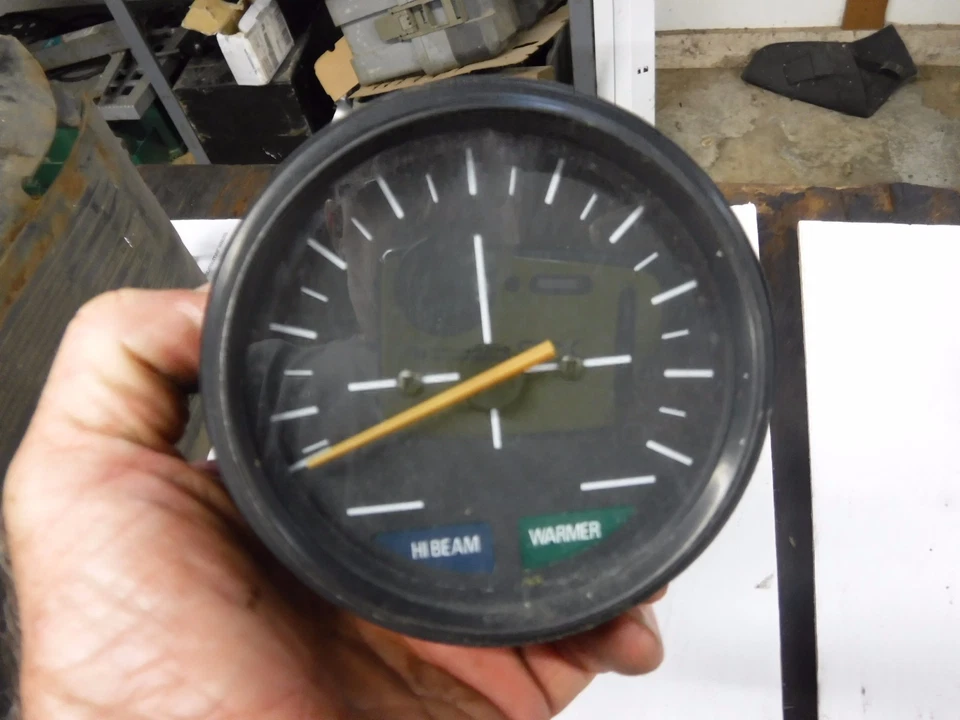 1989 arctic cat 650 wildcat snowmobile parts: ELECTRIC TACHOMETER - Изображение 1 из 1