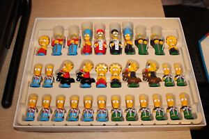 Vintage 1991 The Simpsons 3D Chess Set Complete Board Game Classic 100% Complete