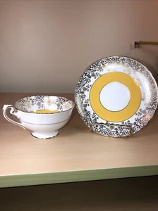 Antique Shelley Bone China England Tea Cup & Saucer Gold Gilt Yellow Yolk Rare - Picture 1 of 19