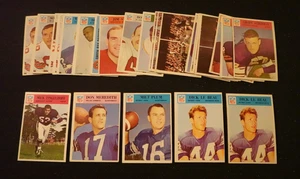 (26) 1966 PHILADELPHIA FOOTBALL LOT TOP MIT STARS! - Bild 1 von 3