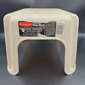 VTG Rubbermaid Step Stool Roughneck Heavy Duty Durable Sturdy 1991 Almond 4200 - Picture 1 of 20