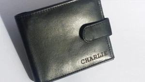 Personalisierte Herren Leder Geldbörse mit Gravur Geburtstag Geschenk Papa Opa Bruder hellbraun - Bild 1 von 15